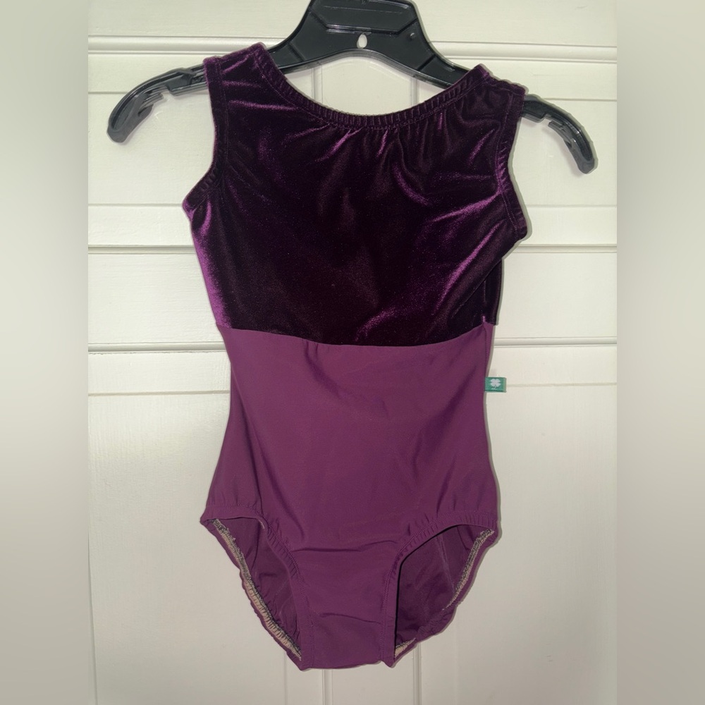 LUCKY LEO ballet leotard plum AS